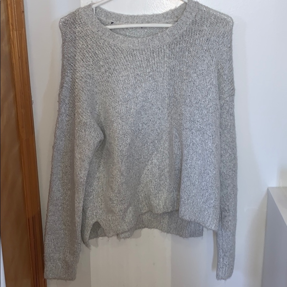 PACUSUN LIGHT GREY SWEATER